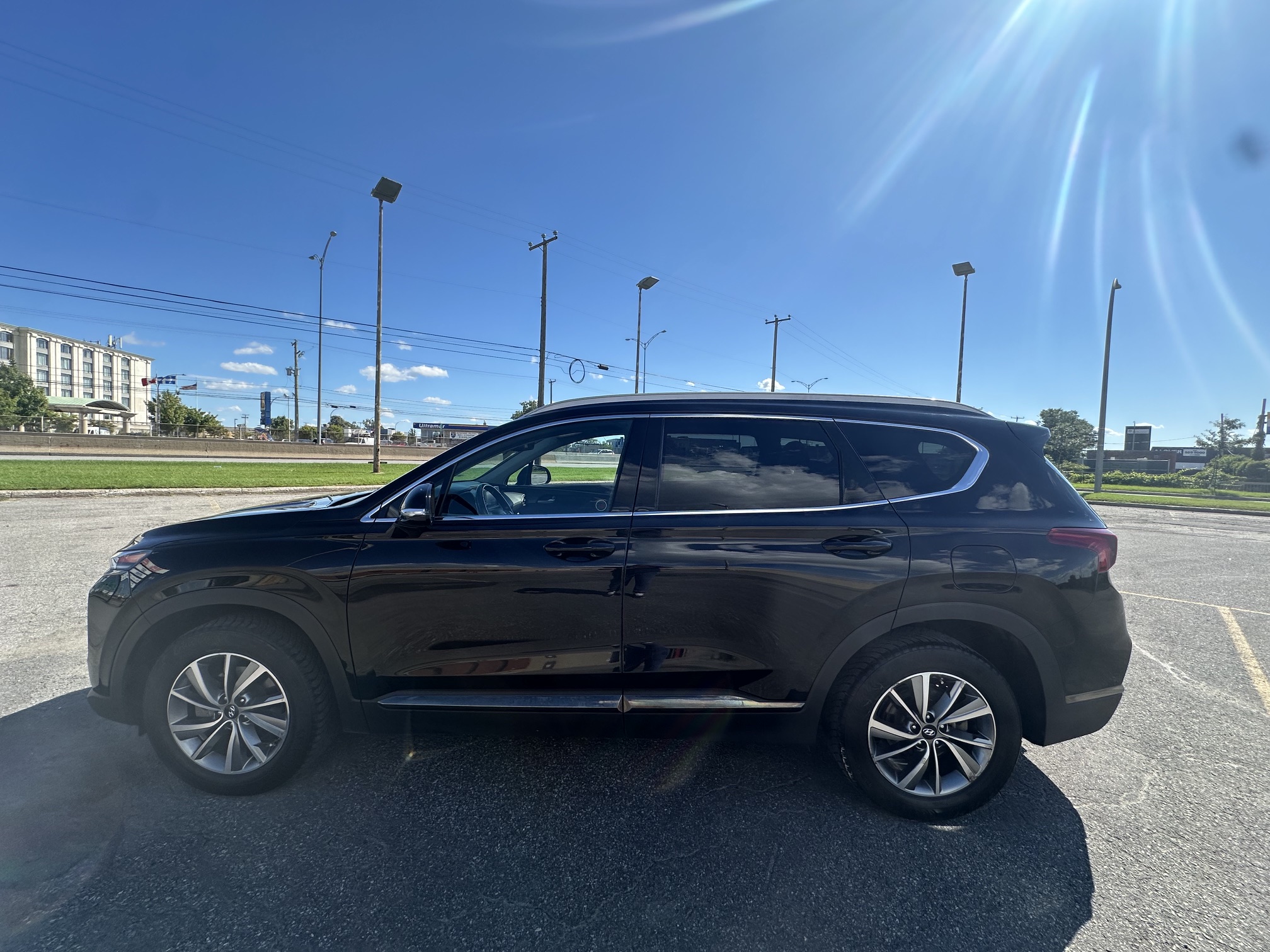 2019 Hyundai Santa Fe Preferred 2.4L Preferred AWD w/Dark Chrome Accent